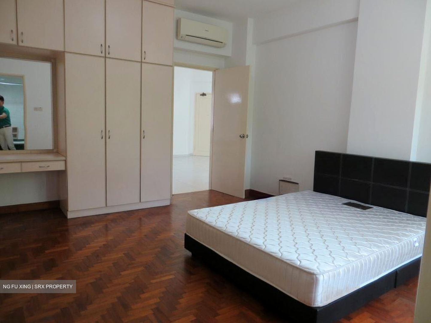 The Riverside Piazza (D1), Apartment #506090501